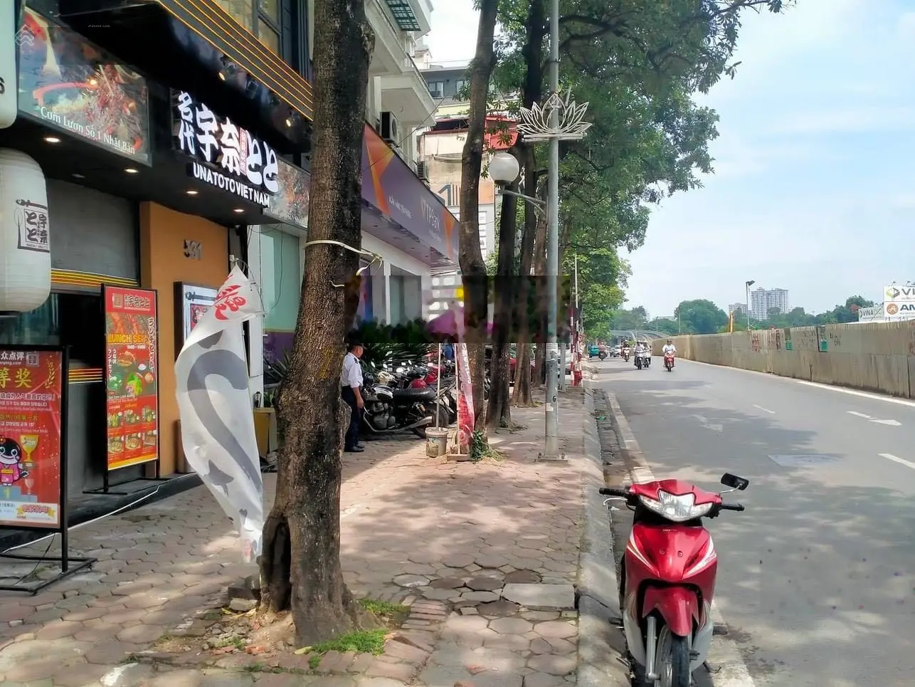 Bán nhà mặt phố Kim Mã, Ba Đình. Diện tích 102m2, 5 tầng thang máy