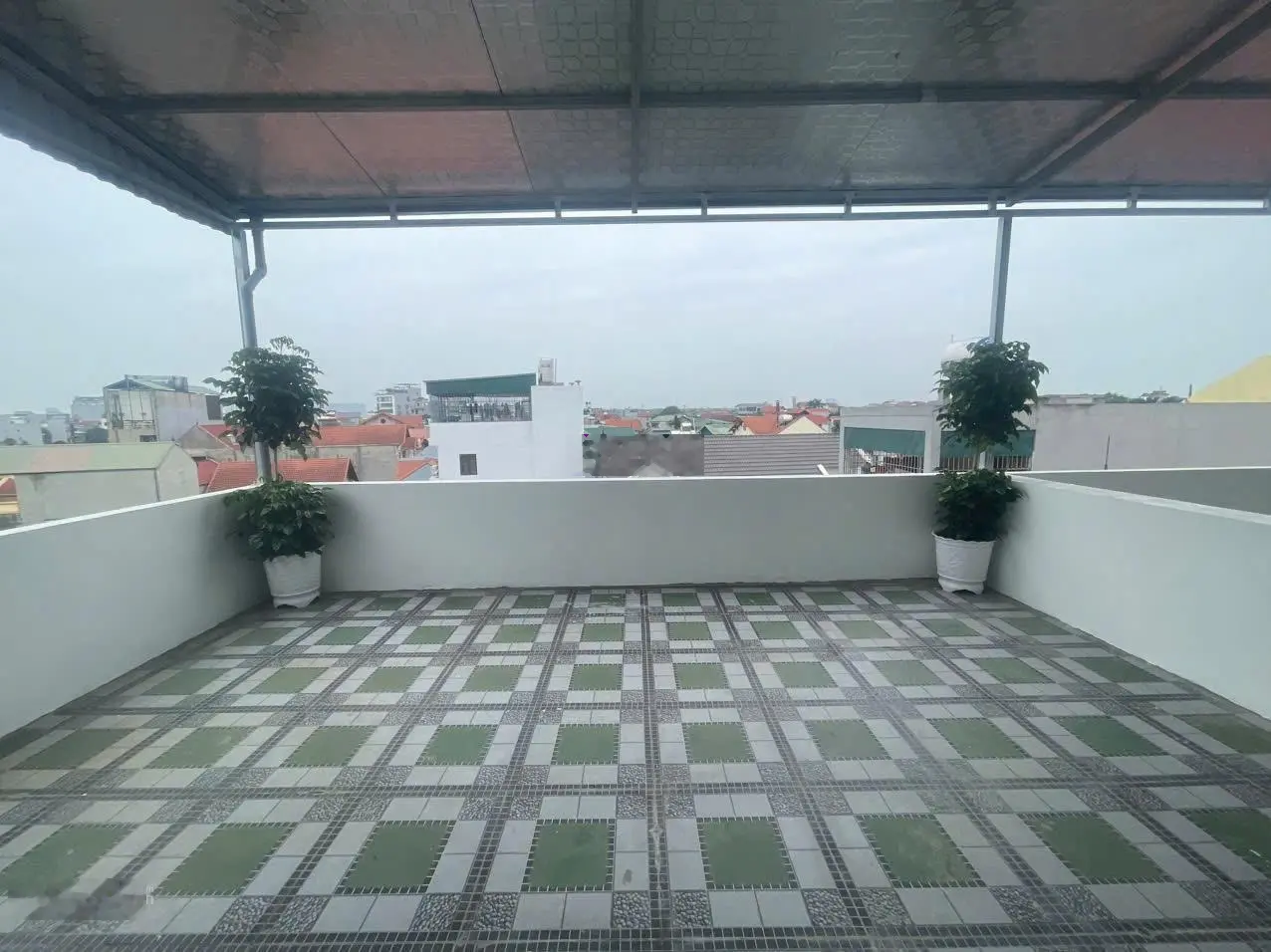 Chính chủ bán nhà 5 tầng 36m2, ở Cự Khối - view hồ - ô tô đỗ sát nhà giá 4,55 tỷ - LH 0866859822