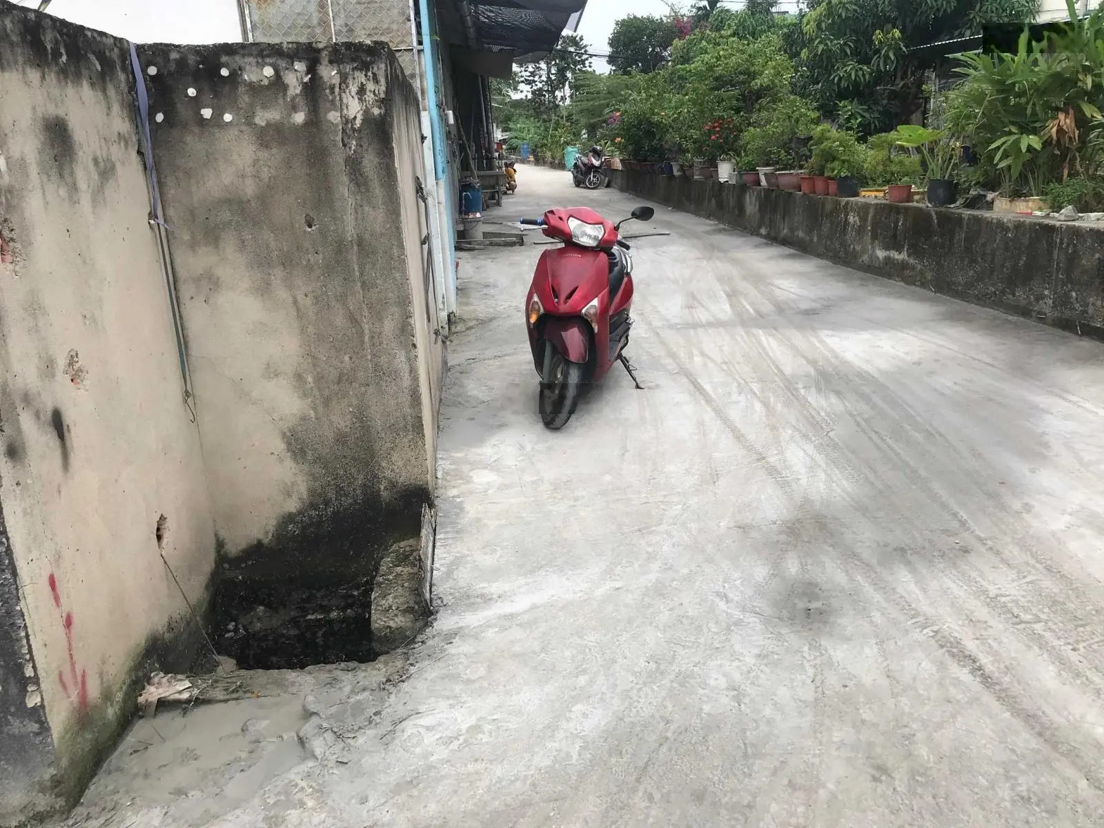 Bán đất mặt tiền đường TL12, P. Thạnh Lộc, Q12. 6x20m. Giá 1.3 tỷ (TL)