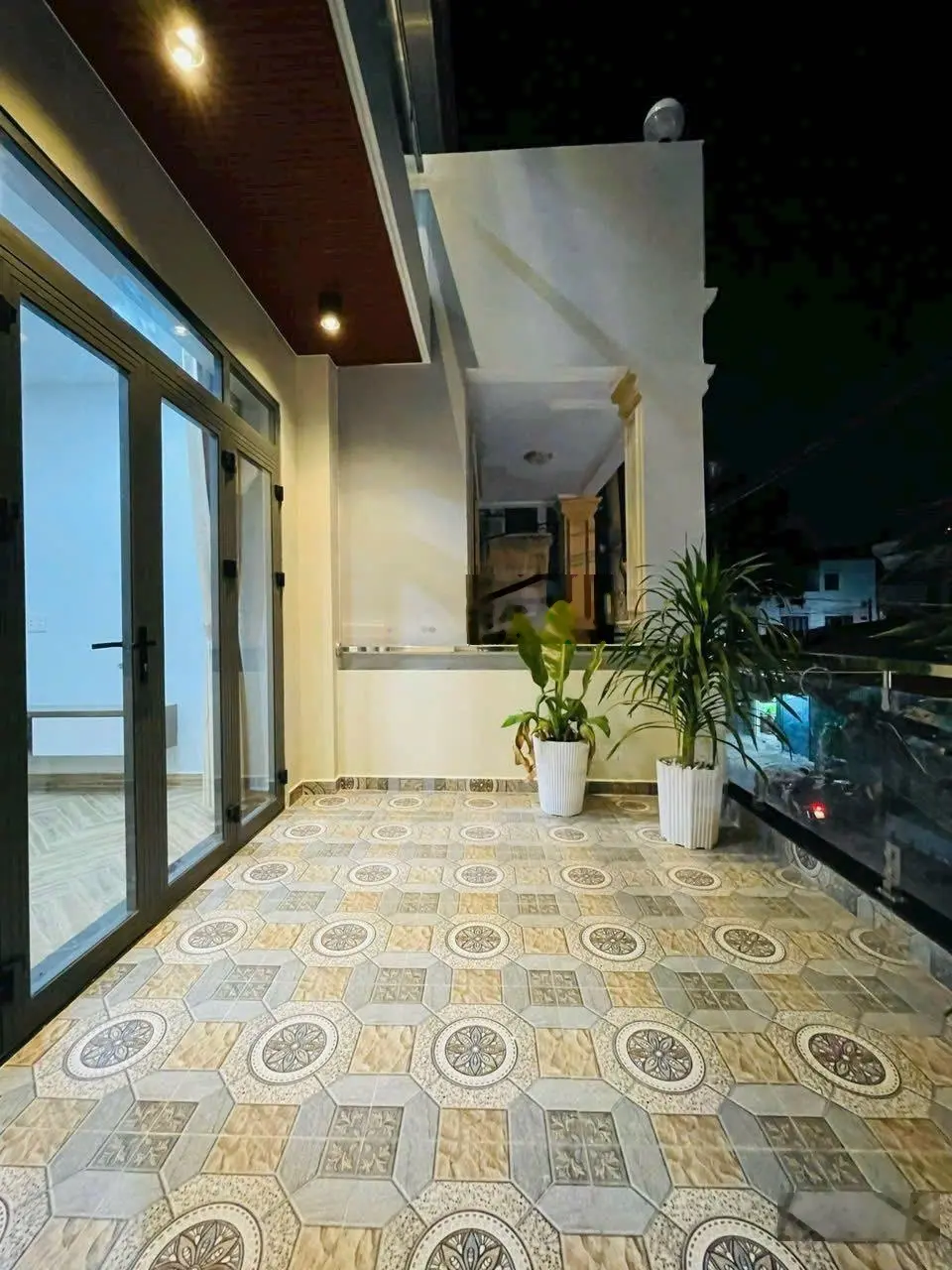 Chú Tám bán nhà 46m2 Trần Thị Cờ, Q12 giá 1tỷ850. Gần THCS Nguyễn Trung Trực, hẻm 5m. Cho thuê 8tr