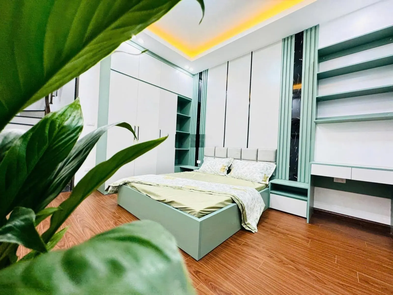 Bán gấp nhà riêng 5 tầng mới tại Triều Khúc, Thanh Xuân, Hà Nội, Giá nhỉnh 5,3 tỷ, Diện tích 32m2
