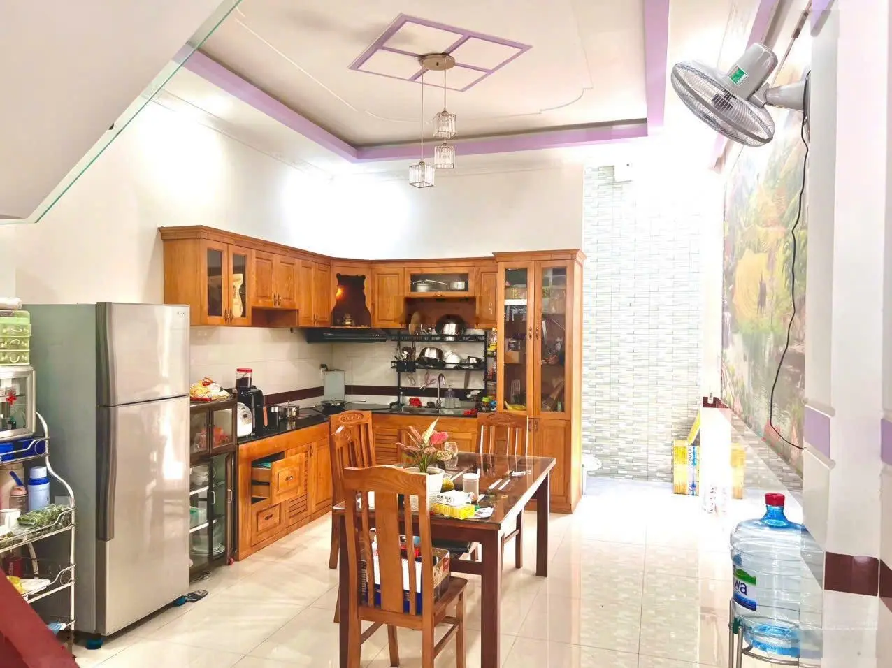 Bán nhà KDC 1 trệt 2 lầu - 3PN gần trung tâm y tế Dĩ An