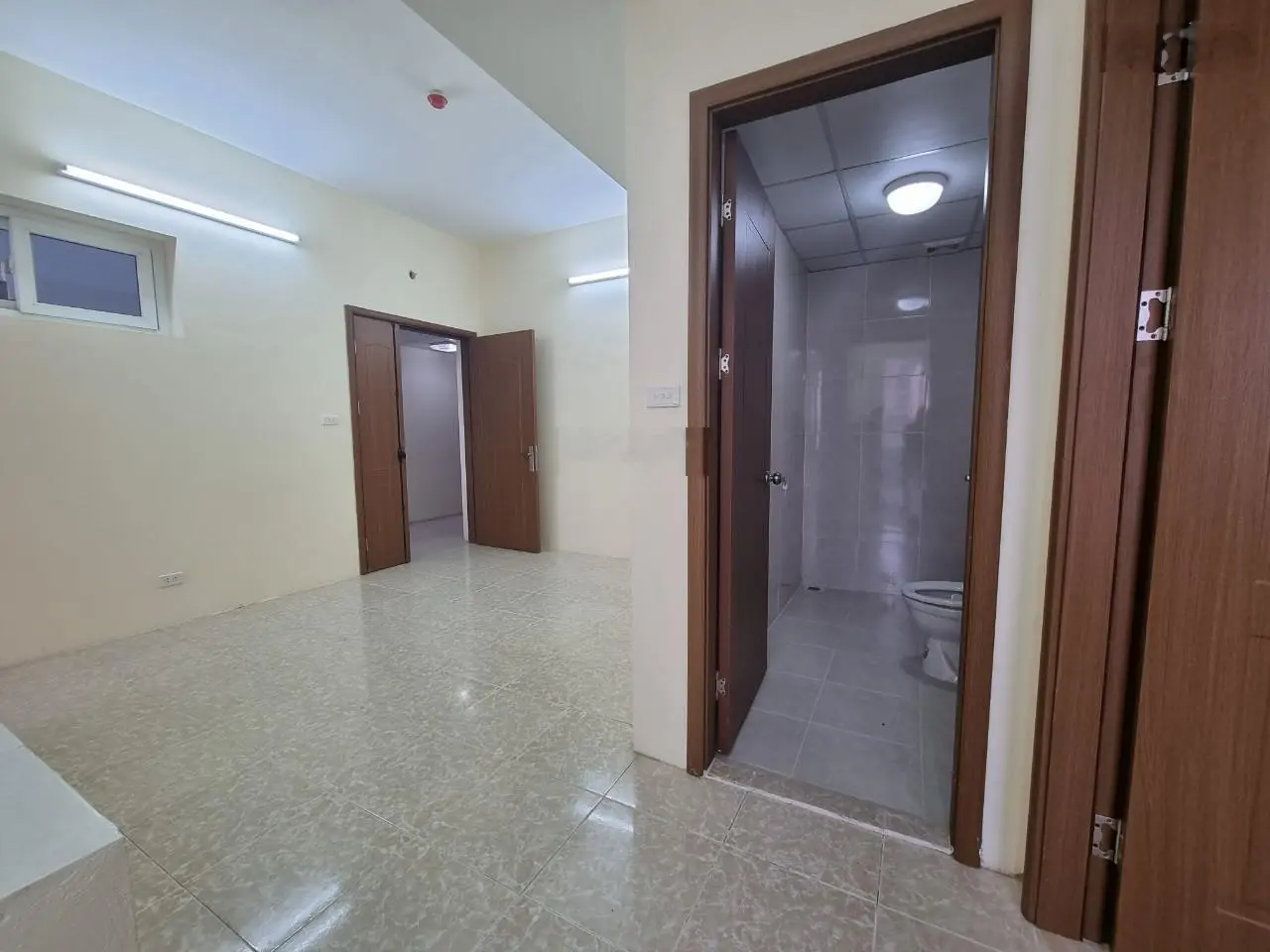 Bán chung cư A14 Nam Trung Yên Cầu Giấy. Diện tích 54m2, 2 phòng ngủ 1 wc. (Căn góc)
