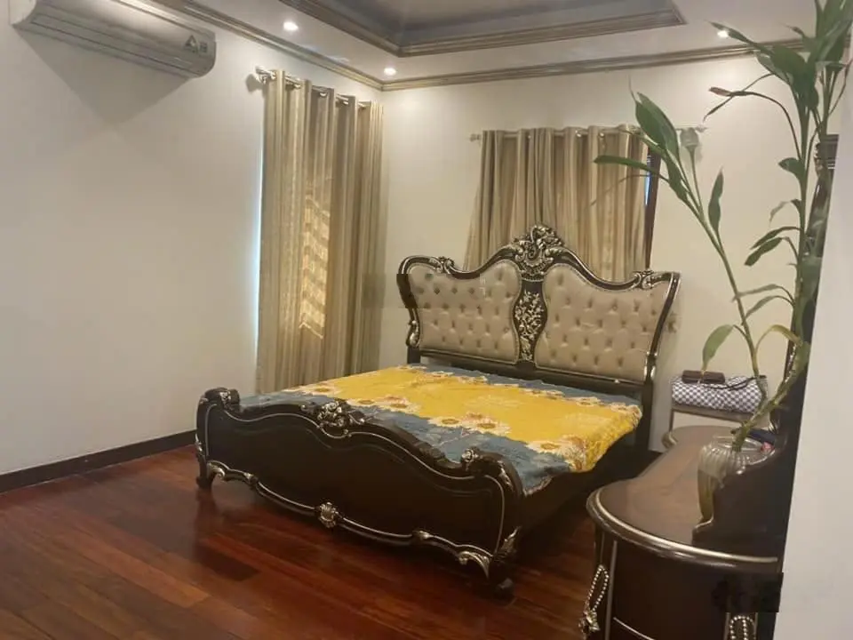 Bán Nhà Đống đa Tam Khương Mặt NgõThông Rộng Căn Góc Kinh Doanh oto vào nhàDT99m Giá 31 TỶ