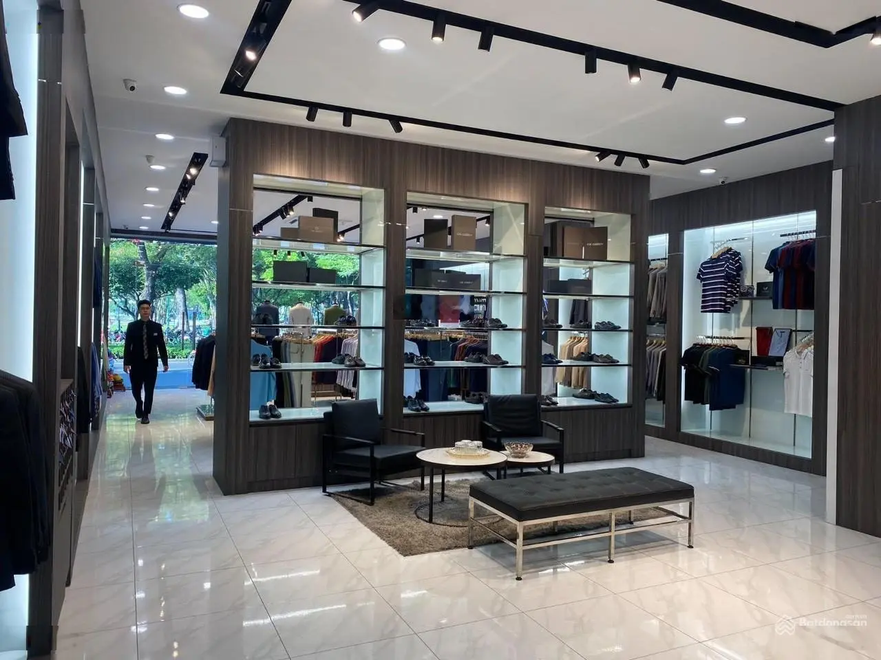Bán nhà MT Hai Bà Trưng, P. Tân Định, Q.1 - HĐT 180 triệu - DT: 9m x 21m - 4 tầng - giá 77 tỷ T/L