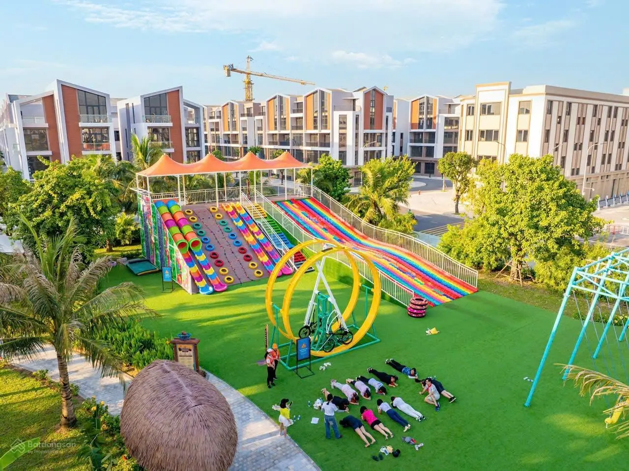 Bán căn bt 80 m2 ánh dương ,cạnh biển hồ ,cam kết giá tốt nhất thị trường,125 tr/m2 giá siêu rẻ.