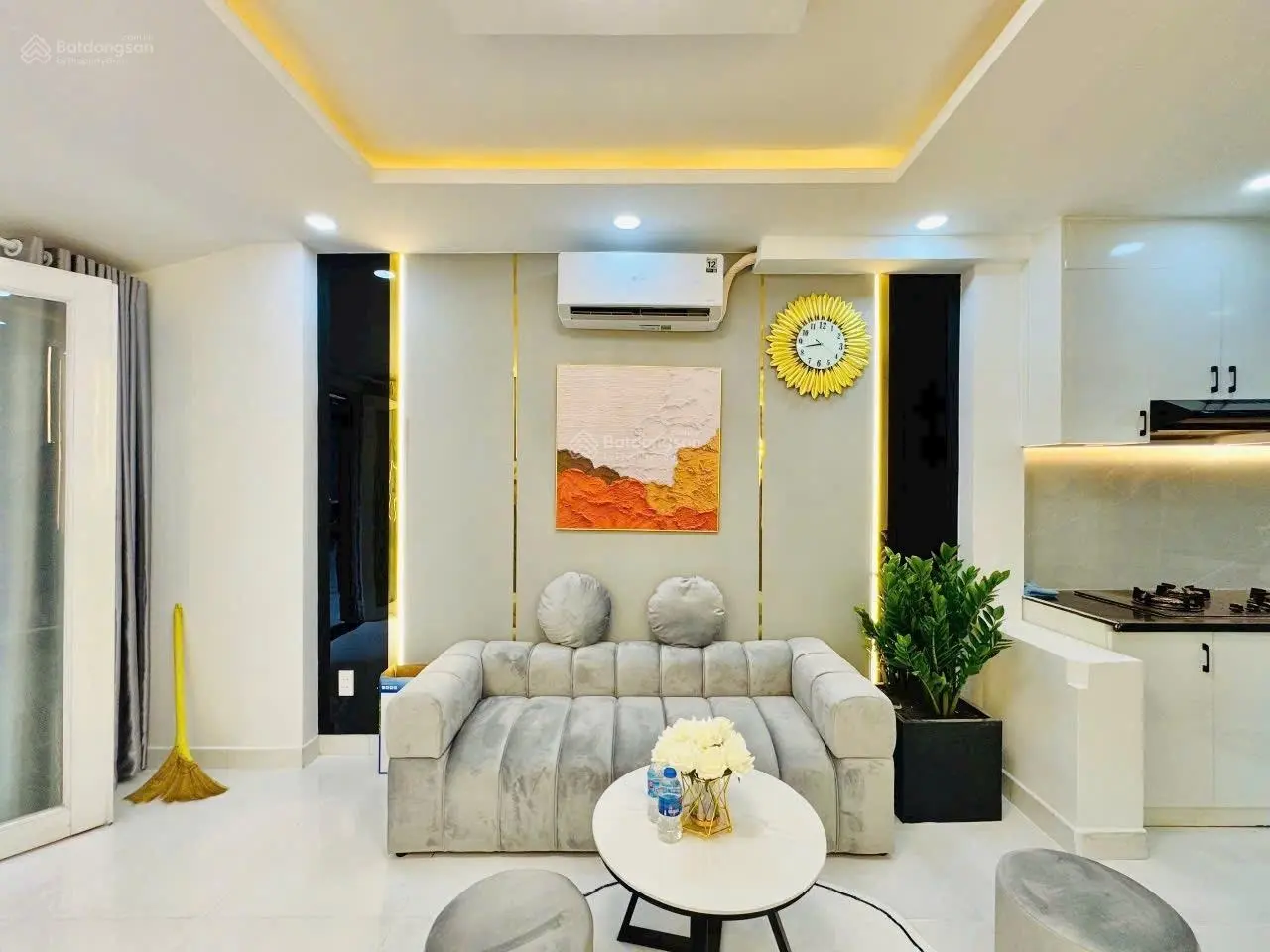 Bán nhà 5 lầu Phan Xích Long Phú Nhuận SHR công chứng mua bán nhanh trong ngày giao nhà liền