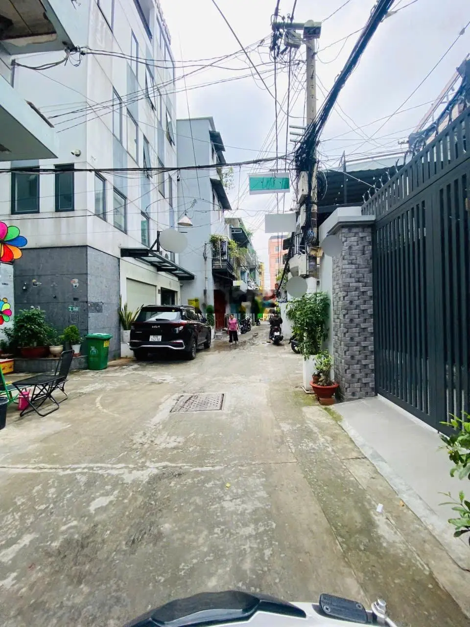 Nhà 4 tầng, DT 5x14m đường xe tải đối diện BV Ung Bướu, tiện kinh doanh