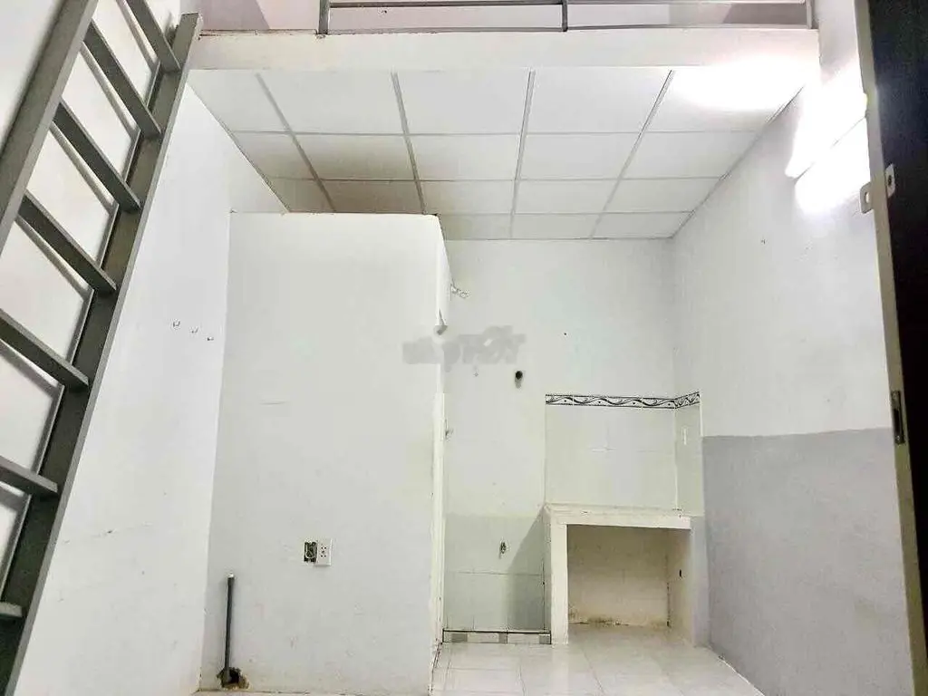 bán nhà trường thọ gồm 5p trọ thu nhập 14tr/th đường xe hơi tới nhà