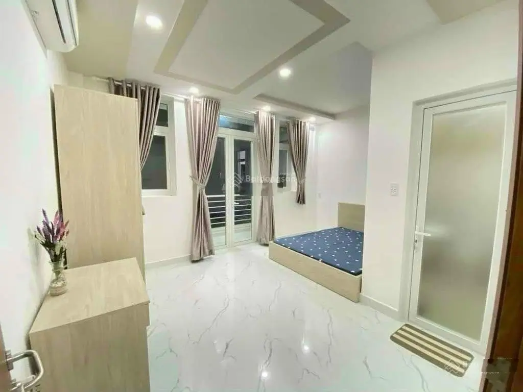 Căn hộ dịch vụ 9 phòng - kết cấu 4 tầng - dòng tiền 45 triệu/tháng - Lâm Văn Bền - Quận 7