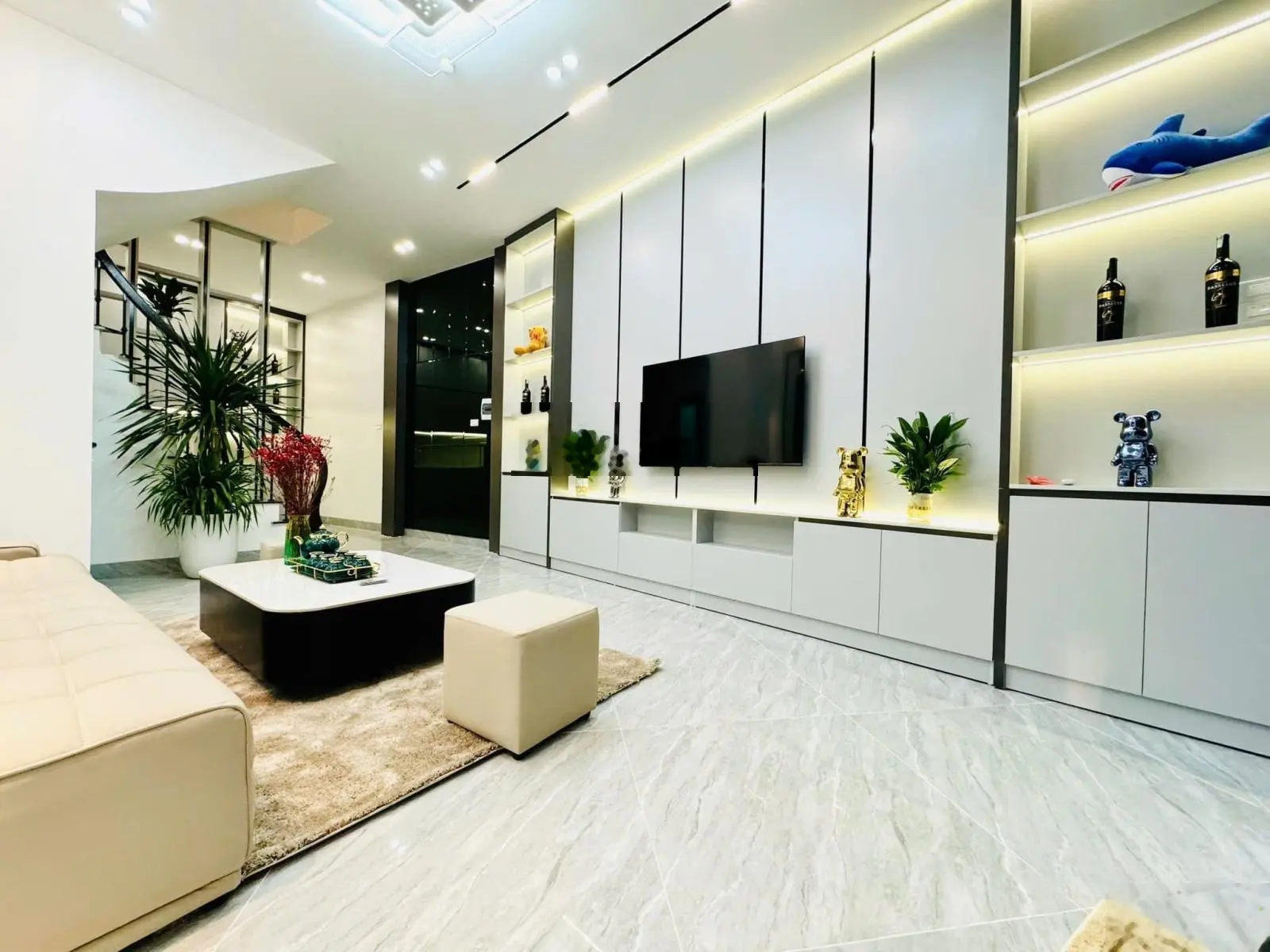 Căn góc! NGỌC KHÁNH, ngõ thông kinh doanh, gần phố,nội thất xịn. 40m*4T
