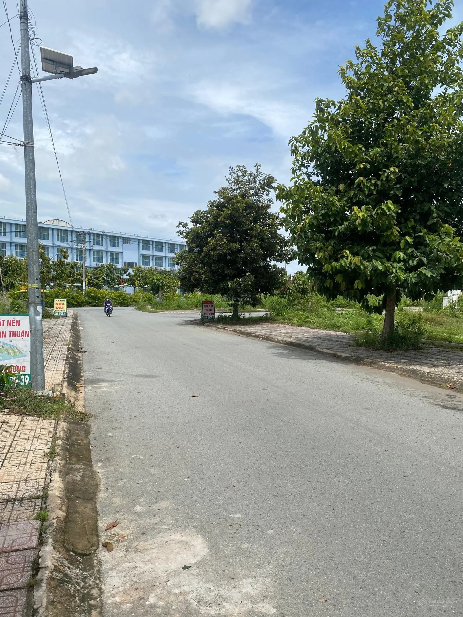 Chính chủ gửi bán gấp 1 lô 93.7m2 đường N6 hướng Nam KDC An Thuận gần cổng chính SB Long Thành