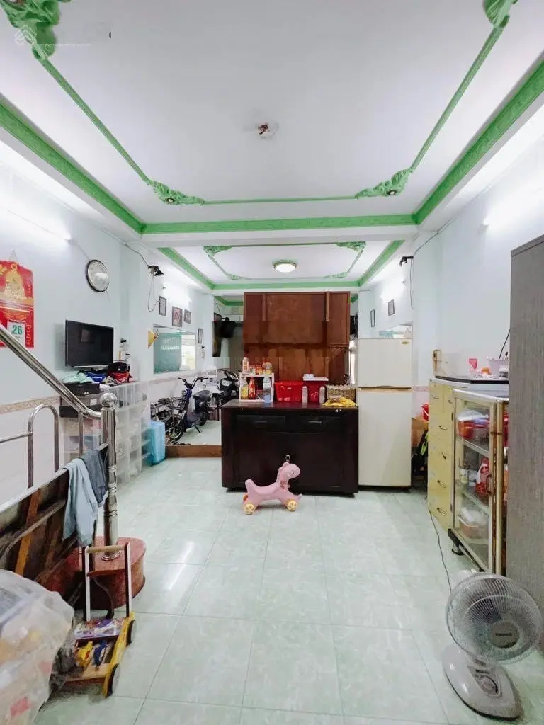Vĩnh Khánh ngang 4m3x22m - nở hậu - hẻm xe hơi 5m - sát mặt tiền sổ vuông - siêu vị trí - giáp Q1