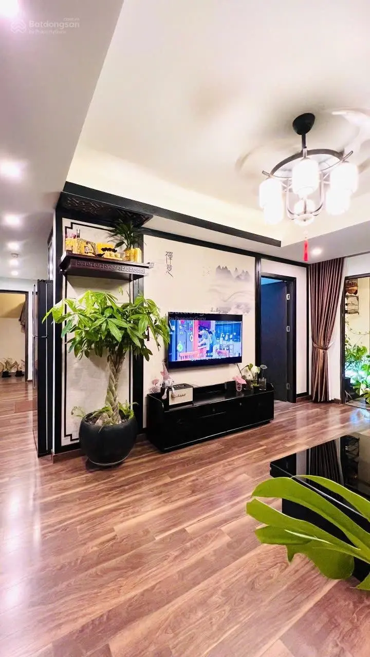 Chung cư Green Park 3 ngủ 2 Vs ban Công Đông Nam Tầng Cao Giữa Tặng Full Nội Thất Giá 6 Tỷ Hiếm