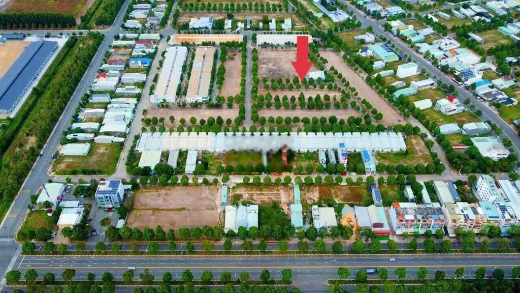 Chủ bể nợ, bán gấp lô góc mt D14 TTHC bàu bàng, giá cắt lỗ 300 triệu.