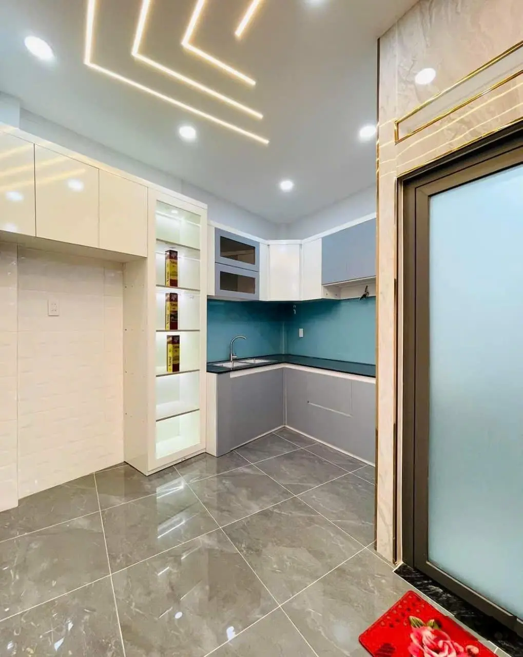 Mới - rẻ - đẹp- đã có mặt tại bình chánh với căn nhà 75m2 chỉ với 2 tỷ 650. nhanh tay thôi nào.