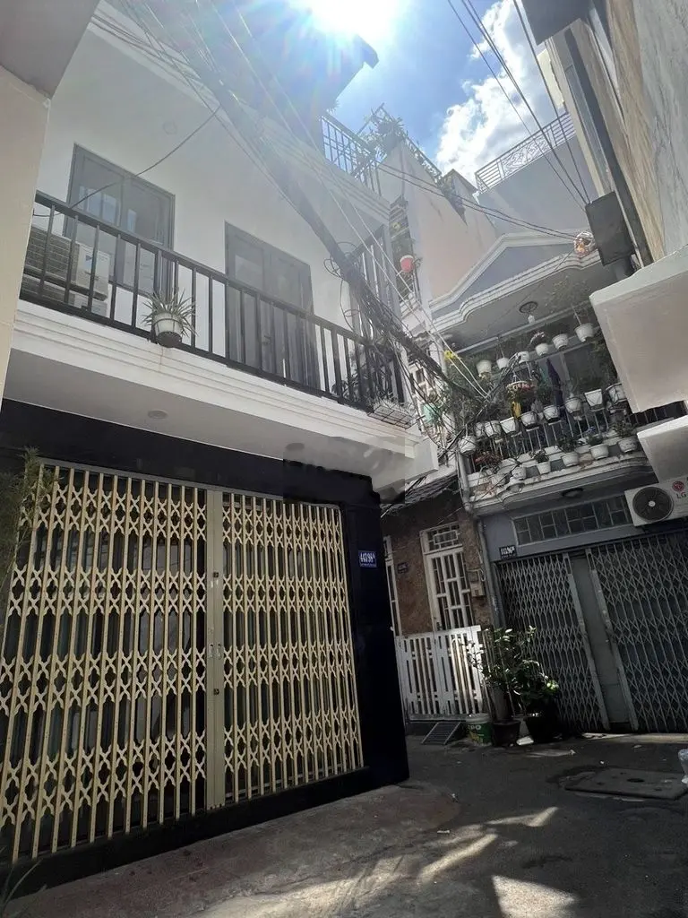 Hẽm ba gác Lê Văn Sỹ 3 Tầng, 2pn cách Hoàng Sa 10m chỉ 4ty2