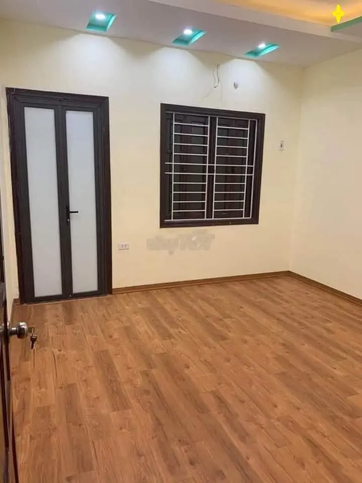 Bán nhà đẹp dân xây phố Đội Cấn 35m2 3tầng mặt tiền 5m 5.3tỷ Ba Đình