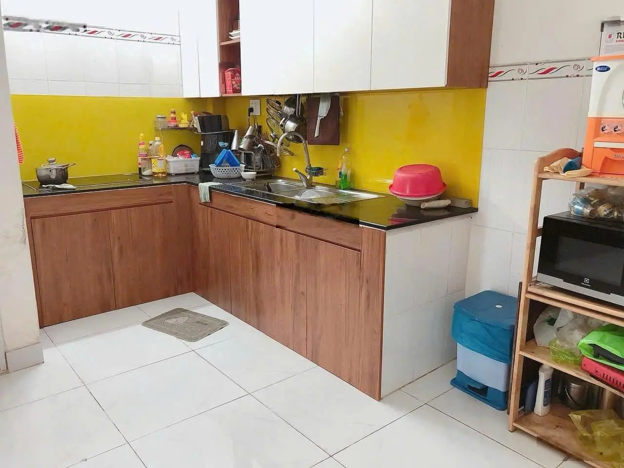 Bán nhà đẹp đường số 22, P. Linh Đông. Hẻm xe hơi 5m, nhà 1 trệt 2 lầu có 3PN 4WC, p. Giặt, p. Thờ
