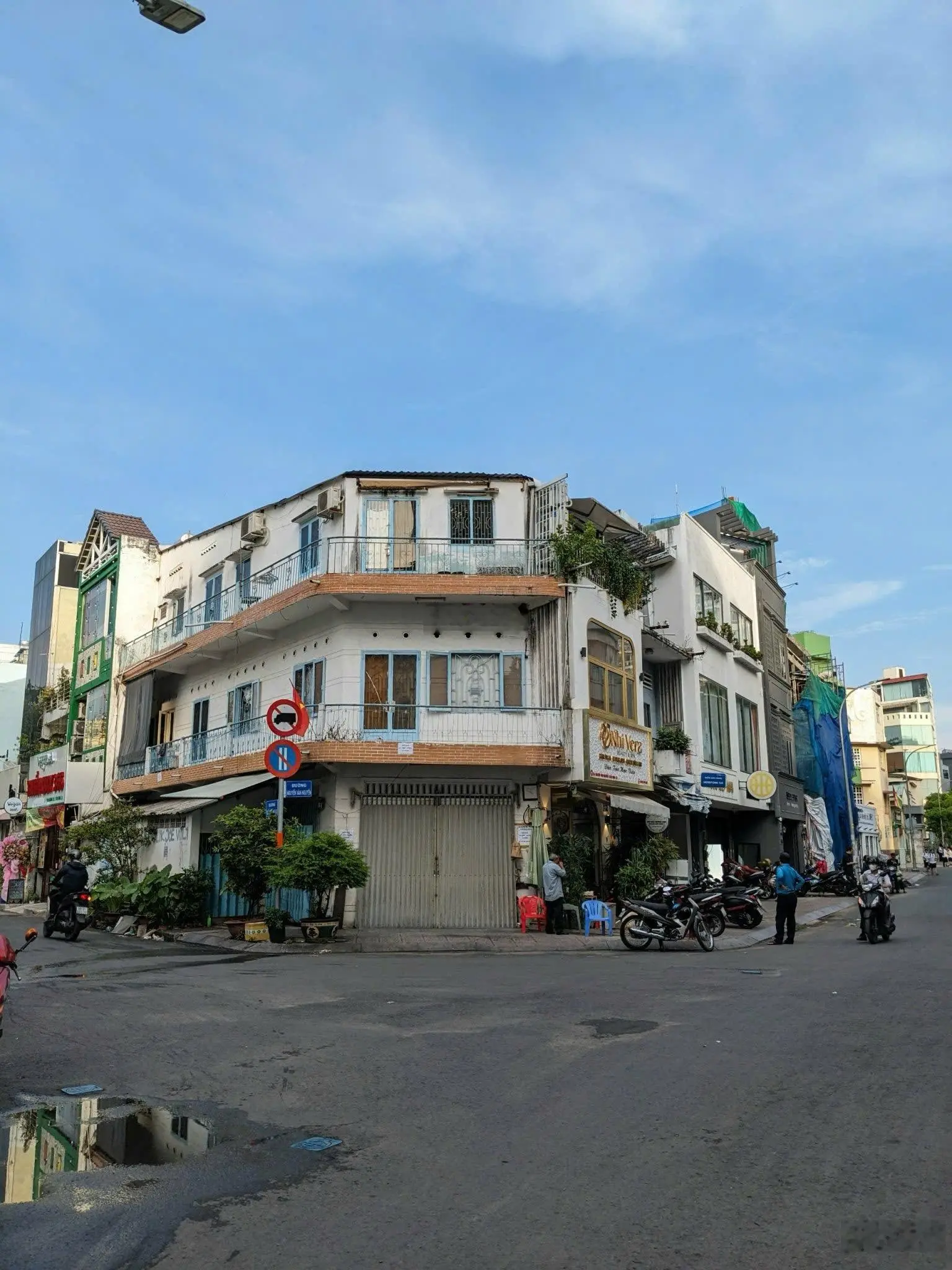 Bán nhà góc 2 mặt tiền Nguyễn Văn Nguyễn & Trần Khánh Dư, P. Tân Định, Quận 1