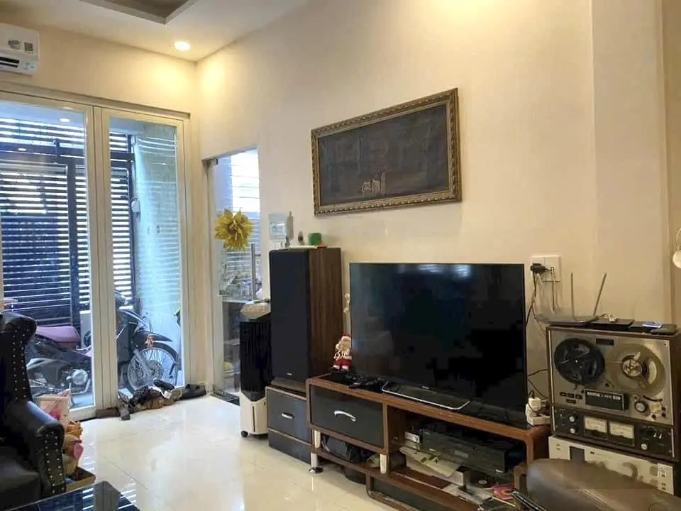 Bán nhà mặt tiền hẻm Đ.Trần Văn Khánh kế chợ Tân Thuận, Tân Thuận Đông, Quận 7 (Ngay chợ Tân Thuận)