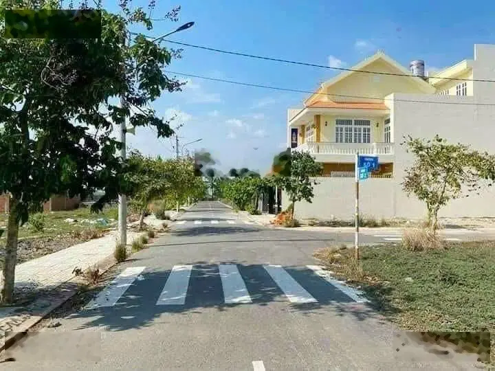 Tôi chính chủ cần bán gấp lô đất 80m2 KDC An Nhiên, 900 triệu, SHR mua cc liền, LH 0901 762 ***