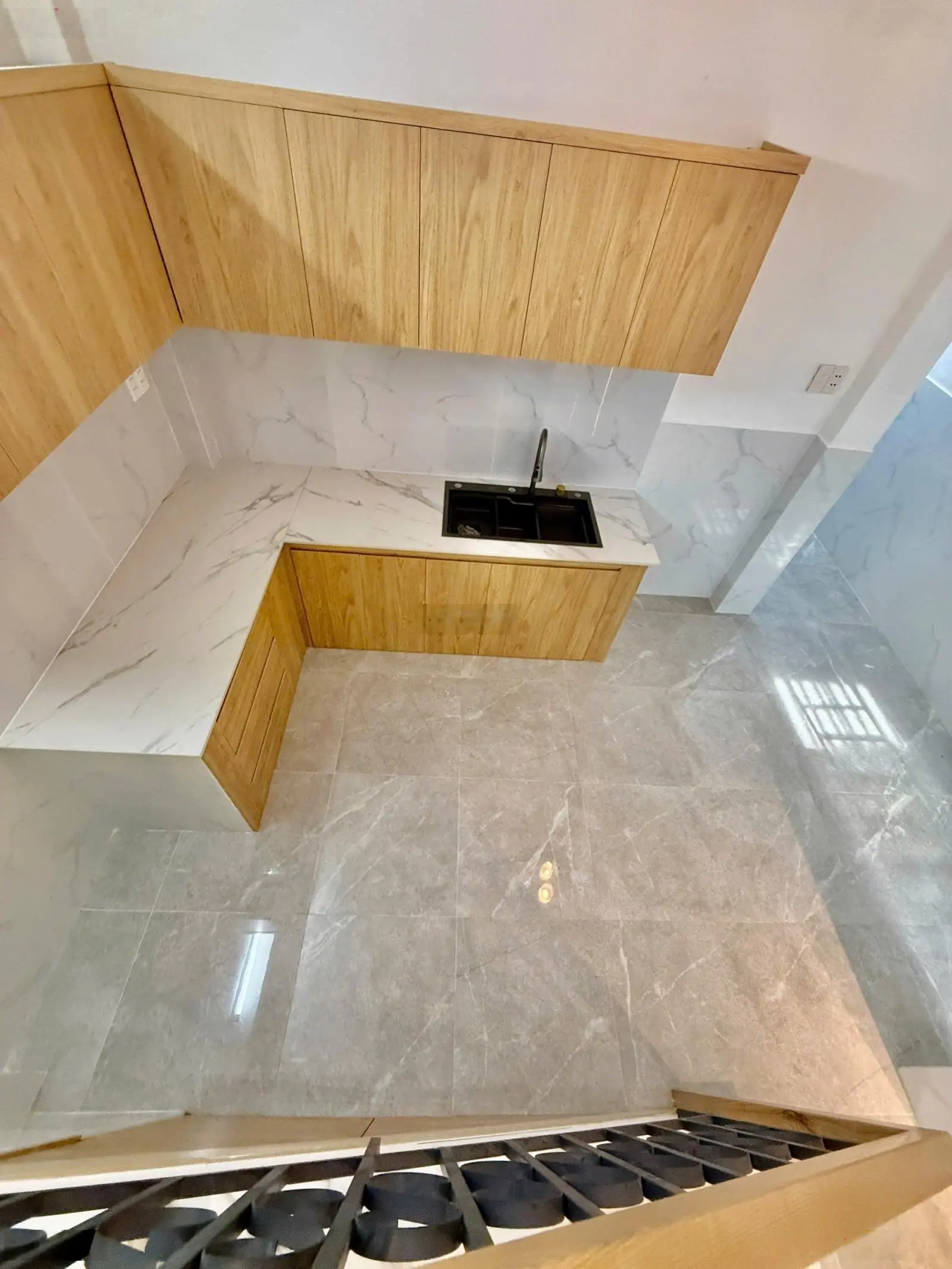 Bán căn nhà ngay Tân Thới Hiệp 21 qua Gò Vấp xíu ạ