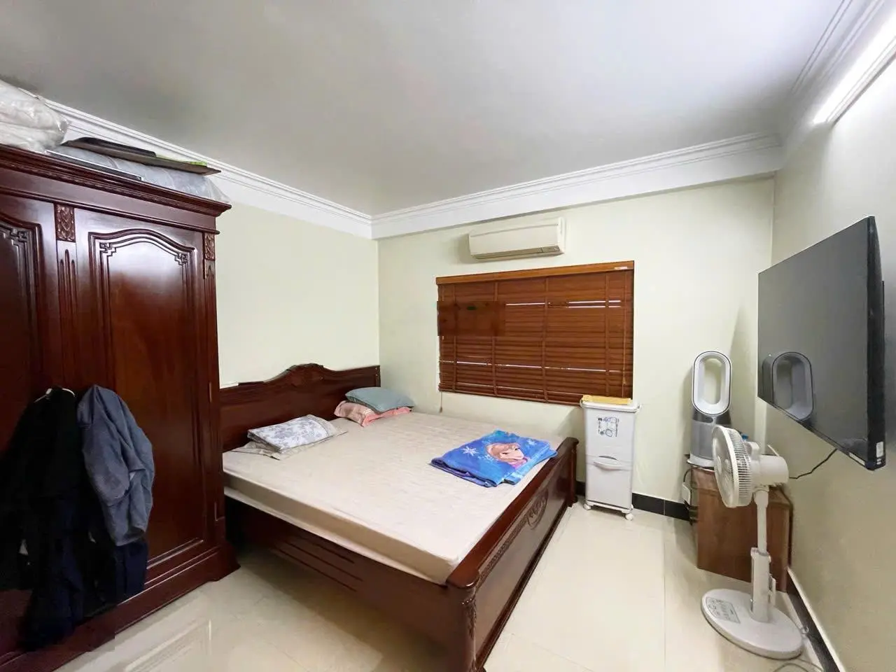Bán Nhà 5 tầng dân xây Lê Hồng Phong, kết cấu 4PN, ô tô đỗ cửa 24/7