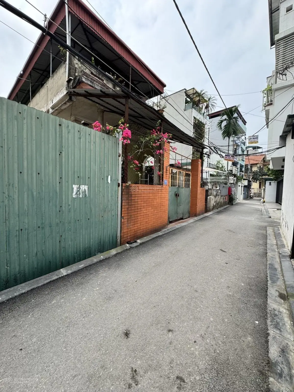 *hot* ngọc thuỵ- 100m2 mt5m- h5m- mặt ngõ ô tô thông tứ tung, gần phố