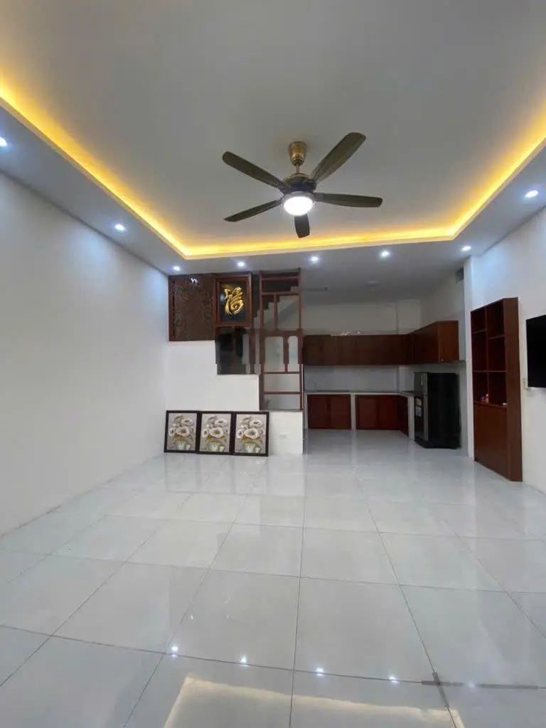Khẳng định nhà đẹp Long Biên, 4 tầng,thiết kế cực kì hiện đại. Giá đẹp6,8T tại Ngọc Thụy, Long Biên
