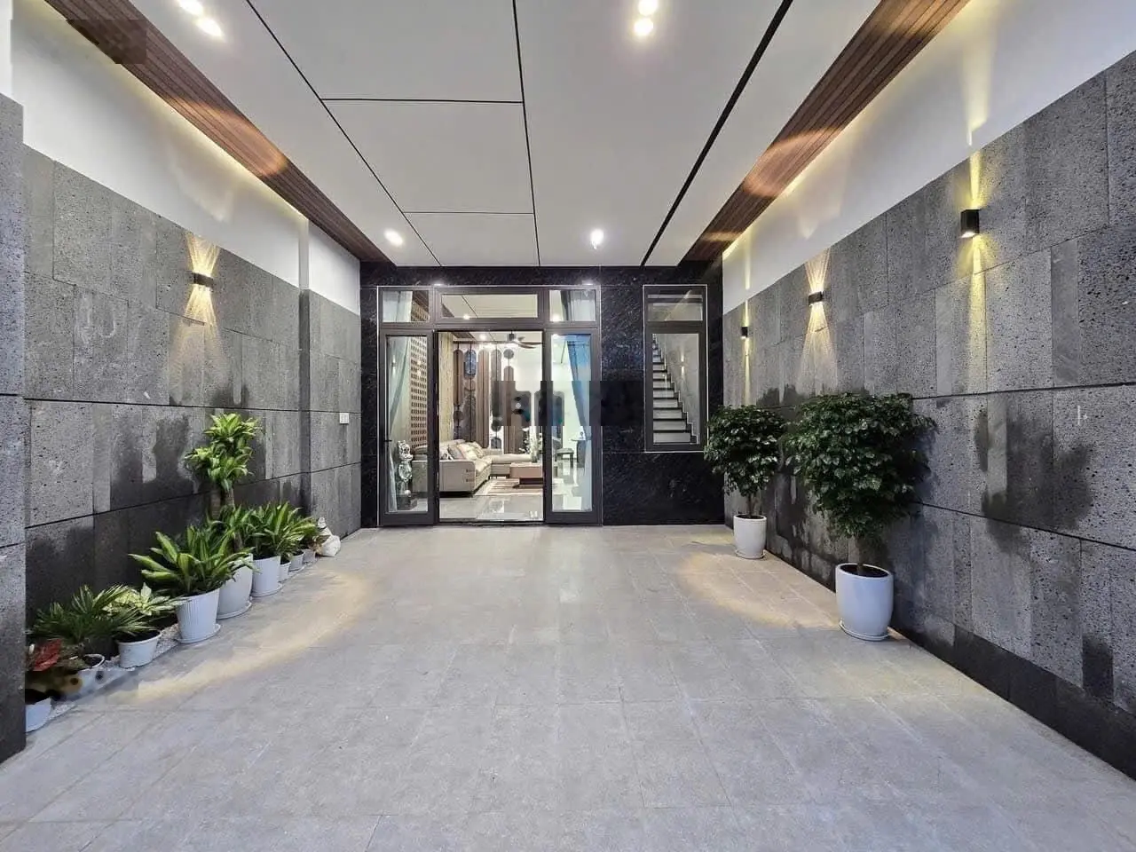 Nhà gần KDC Global City đang được cho thuê giá cao tại Đỗ Xuân Hợp, Phước Long B, Quận 9 giá 3tỷ15.