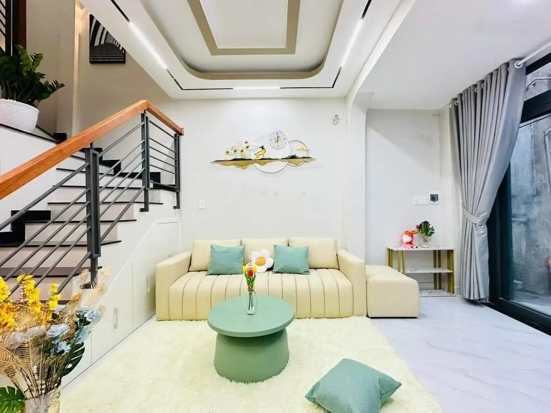 Bán gấp nhà Nguyễn Văn Lượng, 43m2, 1T1L, sổ sẵn hẻm xe hơi, tiện ích đầy đủ