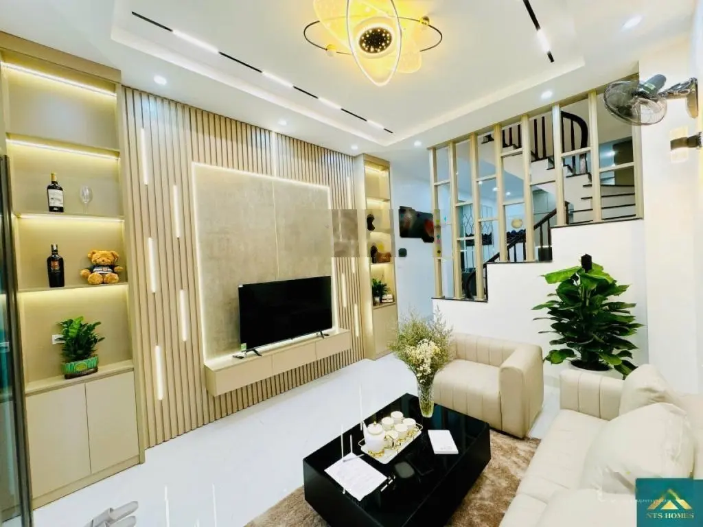 Khu vực Kim Ngưu - Hai Bà Trưng. Nhà đẹp mới toanh - Nội thất đẹp lung linh - công năng cực đại