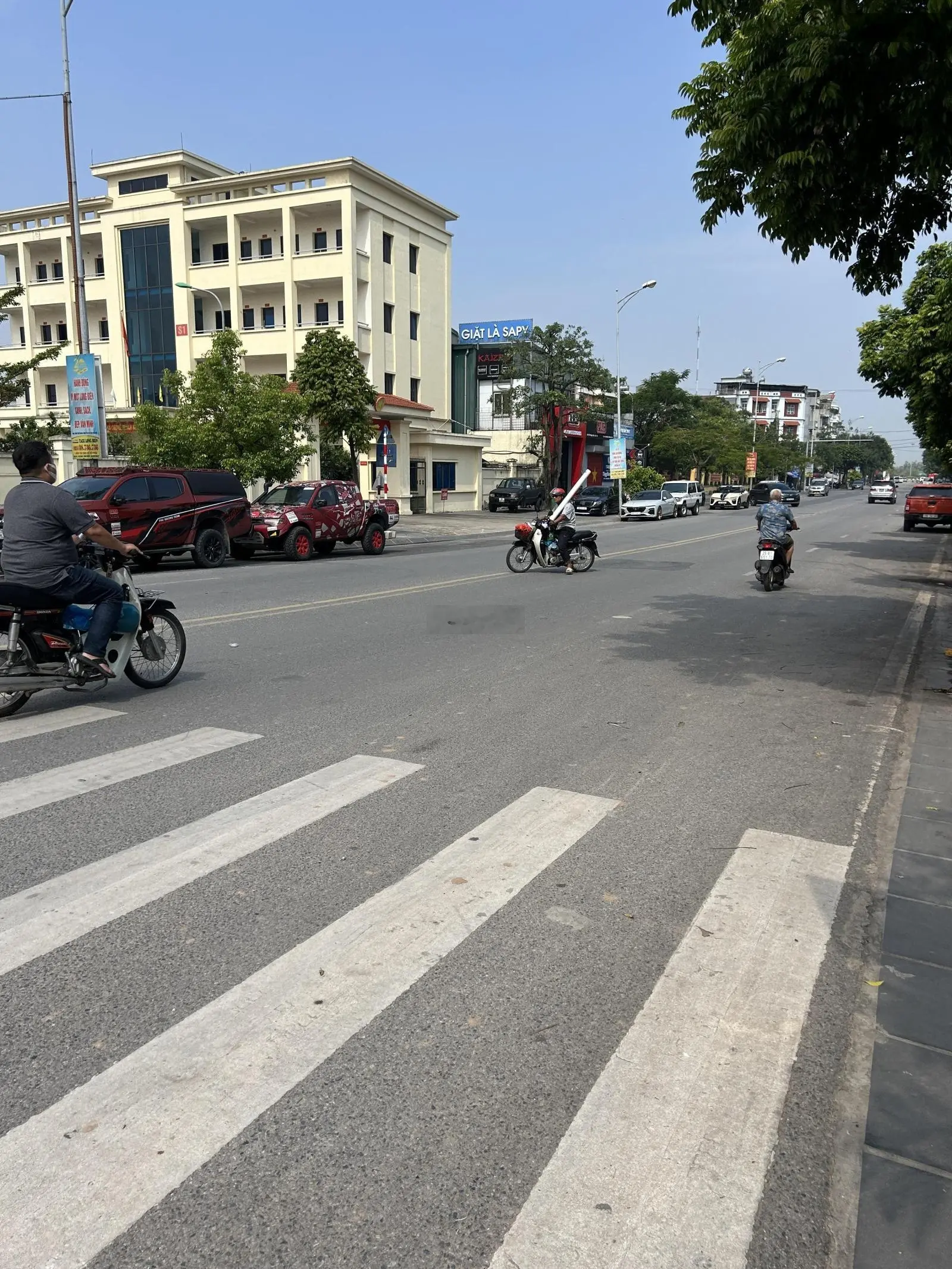 Bán đất Đặng Vũ Hỷ phân lô - container tránh - đường 13.5m