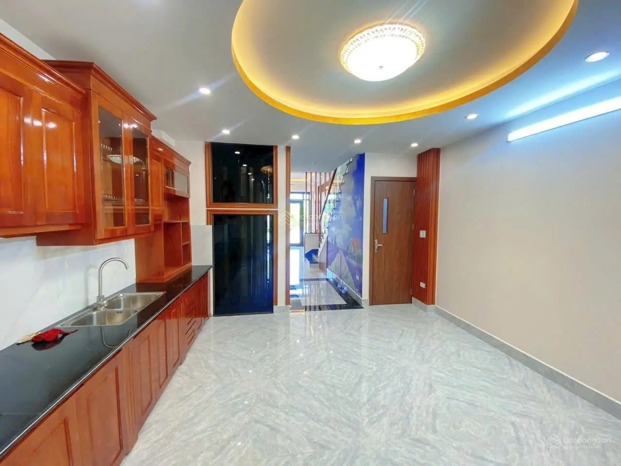 Bán nhà mới 4 tầng mới tinh KĐT Tân Phú Hưng, TPHD, MT 4.5m, đường 13.5m, giá 5.6 tỷ LH 0979 020 ***