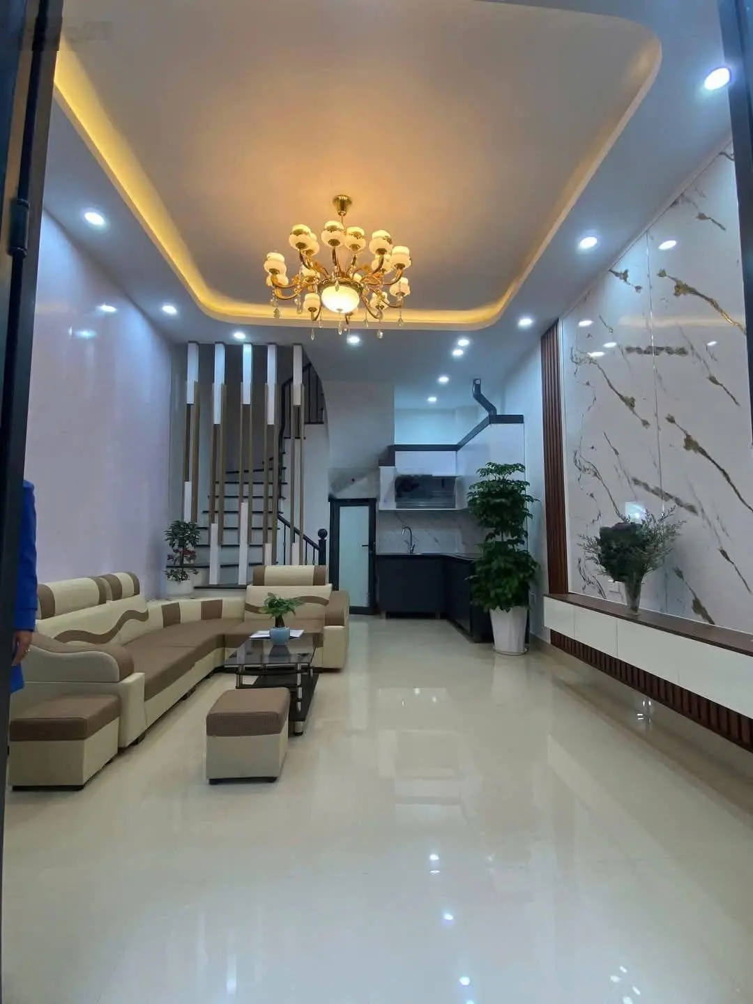 Siêu hiếm! Cầu Giấy, dân xây, ngõ 3 gác, thông tứ tung, 70m ôtô tránh, gần phố, thoáng, 34m2*5T