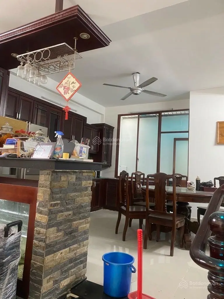 Ngay trung tâm Quận 7 - kết cấu 3 tầng - ô tô đổ cửa - hẻm 30 Lâm Văn Bền