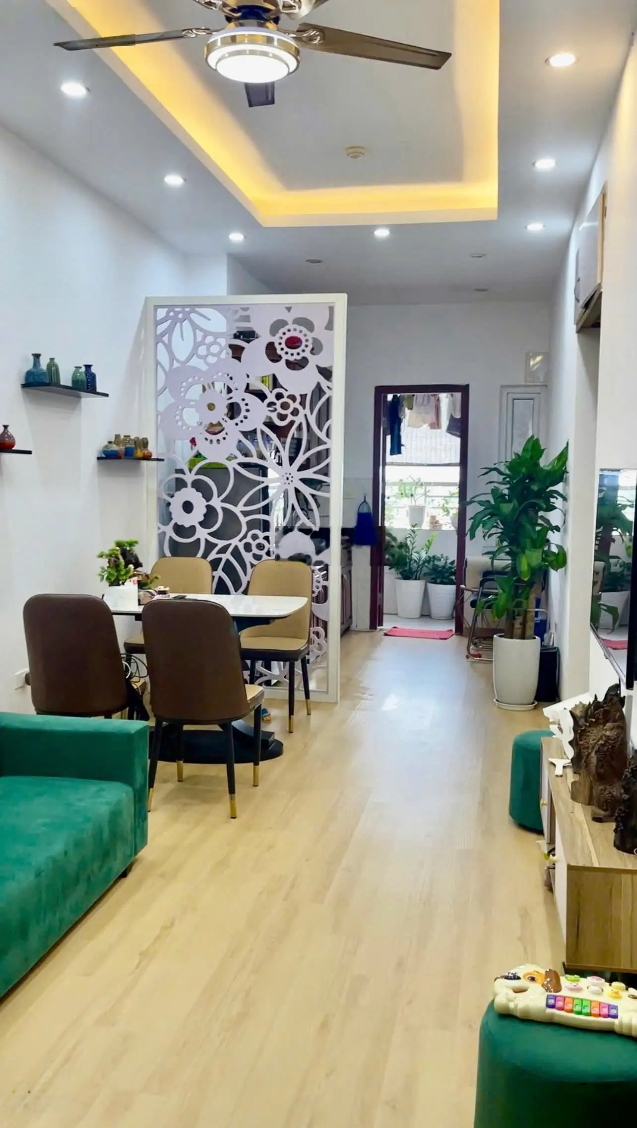 Giá tốt nhất khu vực, bán căn hộ 2PN, 2VS CT10 Đại Thanh - nhà đẹp như ảnh chỉ 2, x tỷ