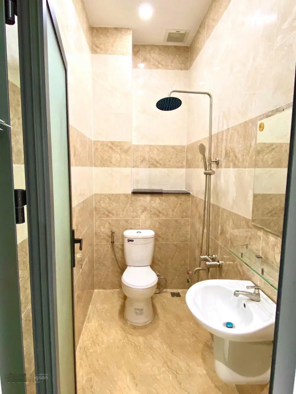 Bán nhà mới 1 trệt 2 lầu hẻm xe hơi đường lò lu - quận 9. full nội thất giá chỉ 5,27 tỷ