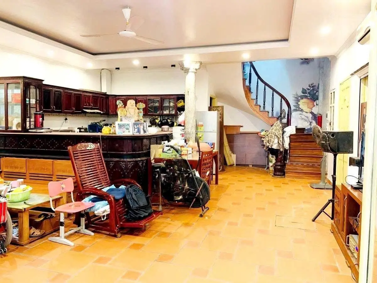 Bán biệt Thự Tây Hồ-ô tô vào nhà- 115,5m- mặt tiền 6,8m. Sổ vuông đẹp. Giá tốt nhất khu vực.