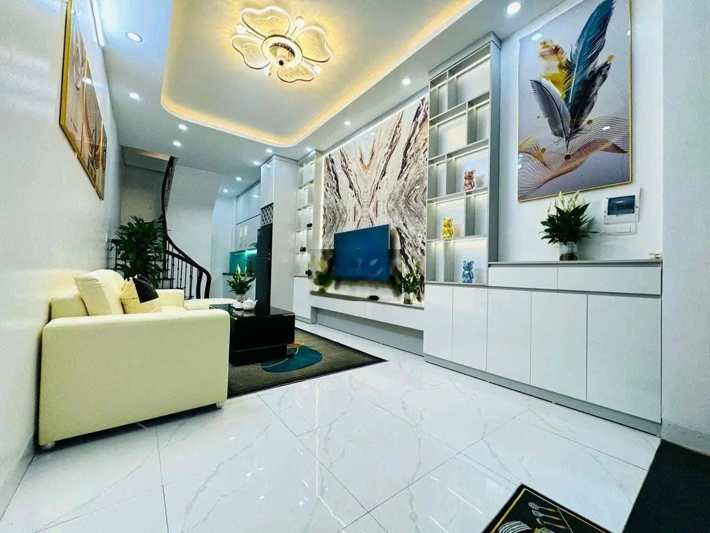 Bán nhà Mạc Thị Bưởi, HBT, 29m, 3ngủ, Nhà mới đủ nội thất, Hai thoáng