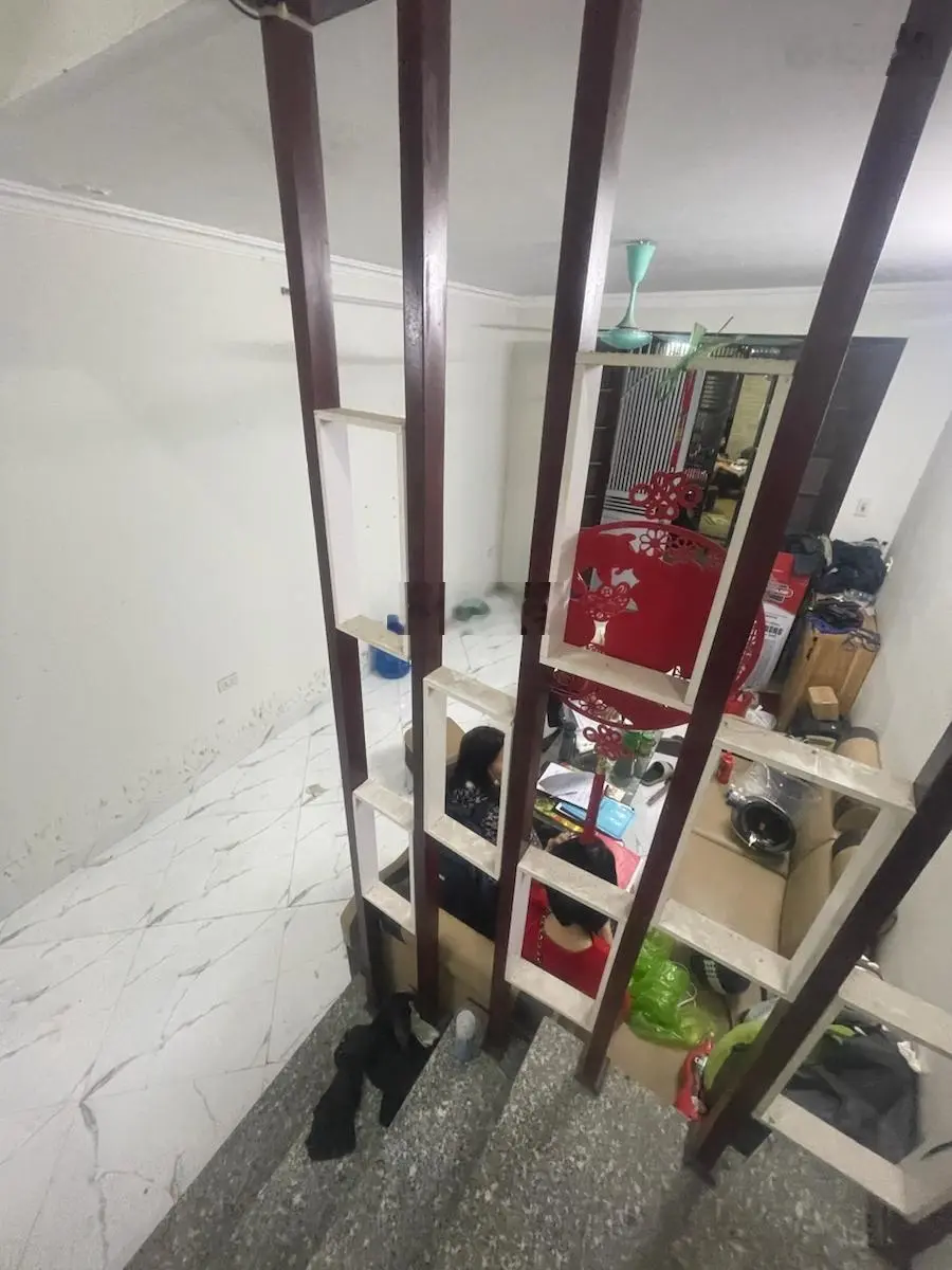 Nhà đẹp giá rẻ 34m2 giá 5ty7 - sổ đỏ - oto 4 chỗ đỗ cửa