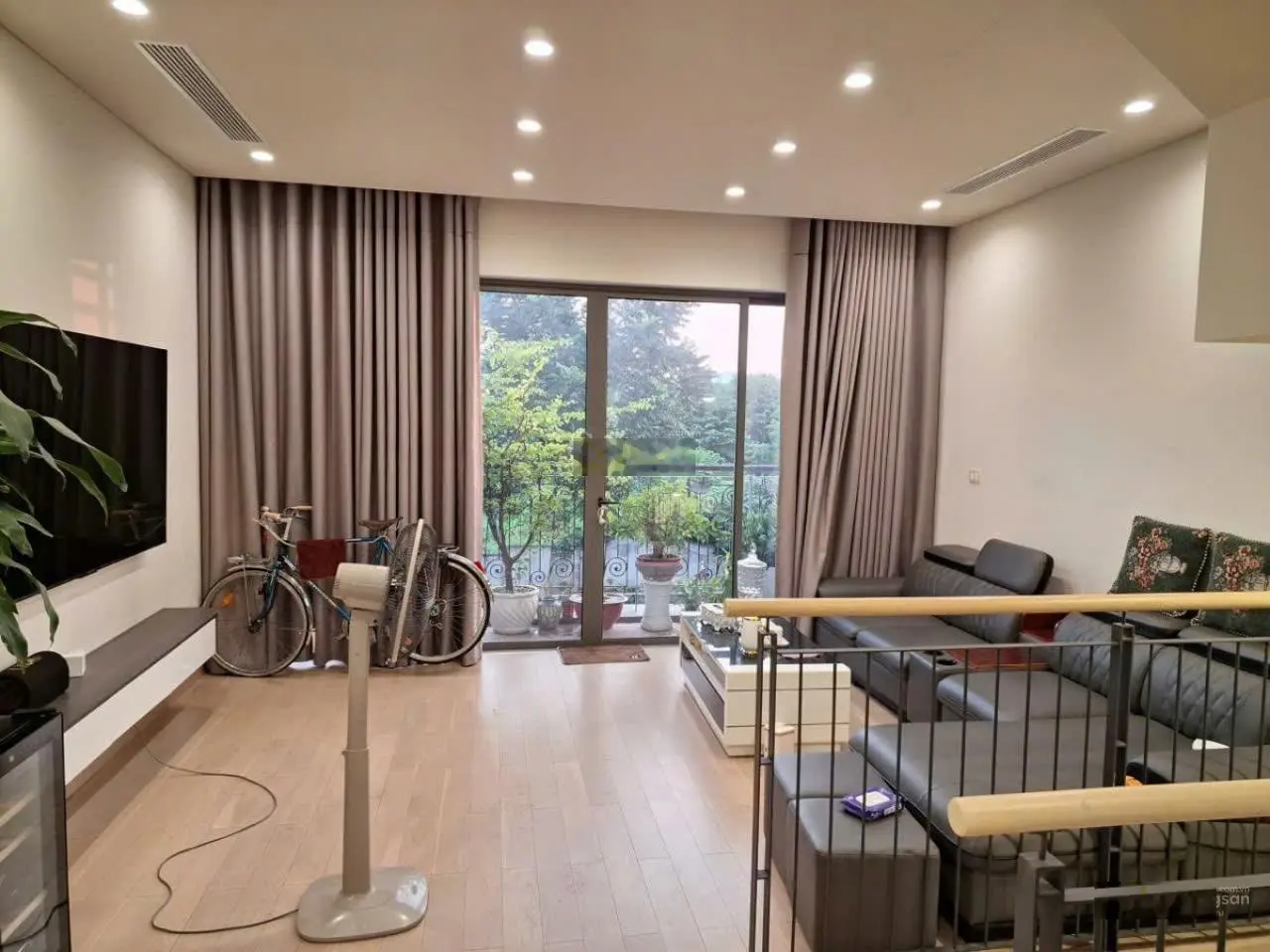 Bán nhà phố Nguyễn Cơ Thạch, đường lớn, vỉa hè, kinh doanh, DT 60m2, 19.5 tỷ