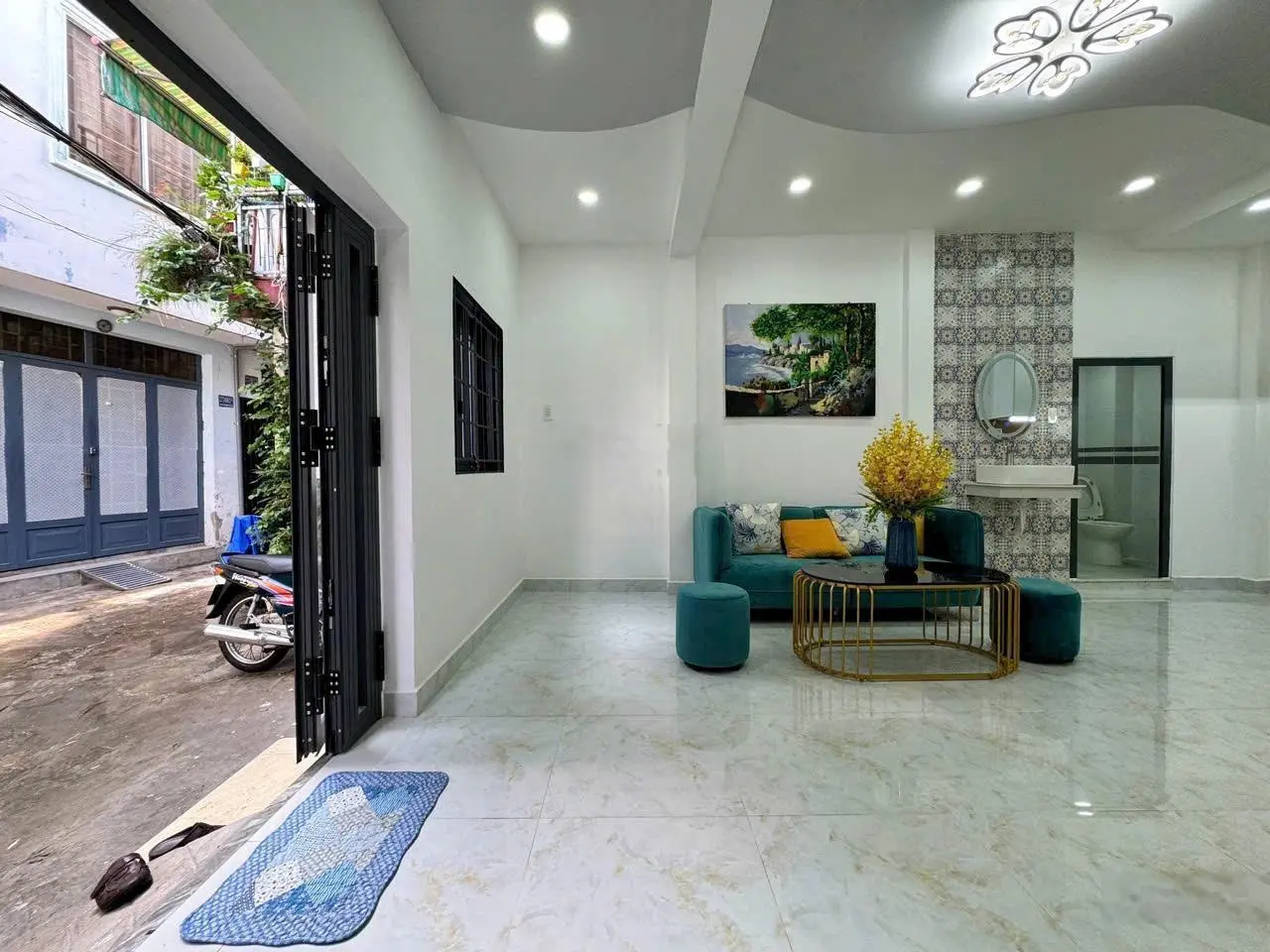 Gấp bán nhà nguyễn văn đậu bình thạnh , 30m2 , 2 tầng , ô tô đỗ cách 10m. giá 4,6 ty tl