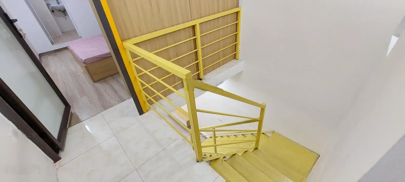 Chính chủ bán nhà tập thể 3 tầng Hoàng Đạo Thành