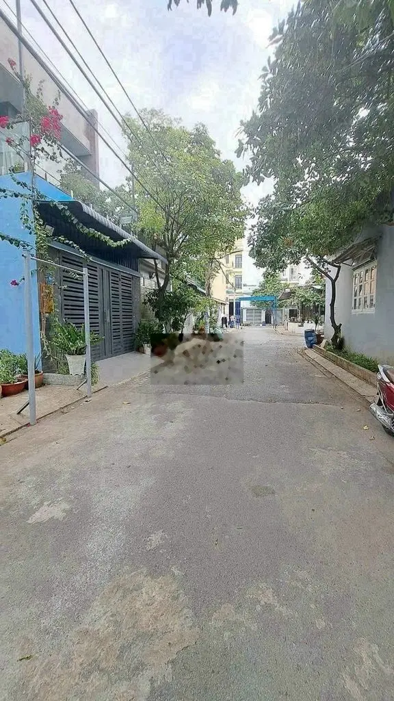BÁN ĐẤT1/THỚI TAM THÔN 17 HÓC MÔN GẦN NGUYỄN ẢNH THỦ RÁP RANH QUẬN 12