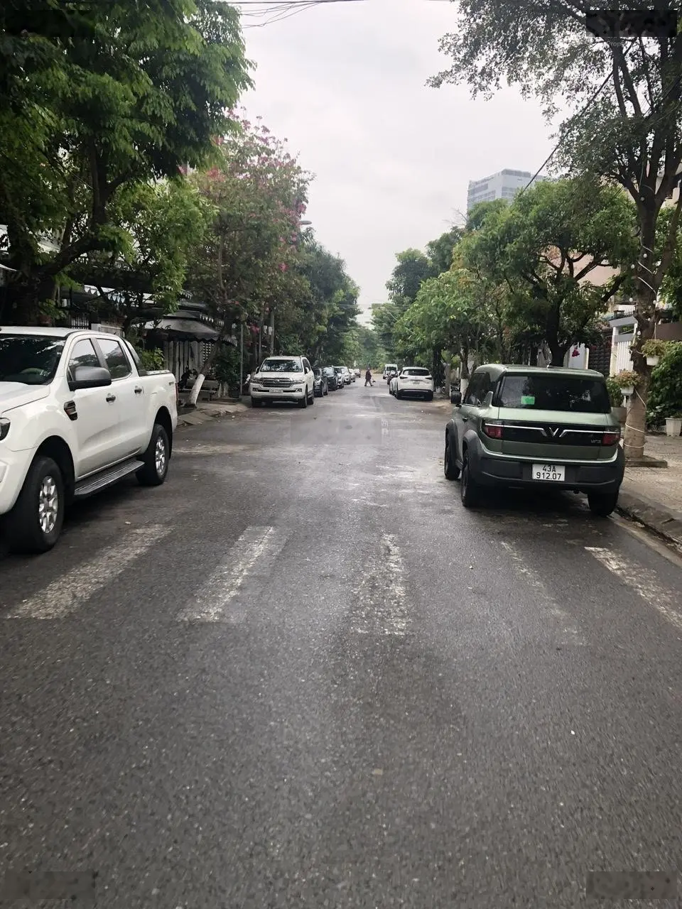 */ Bán nhà 3 tầng mặt tiền đường Lê Thạch (đoạn đầu đường đối diện Bến xe Đà Nẵng)