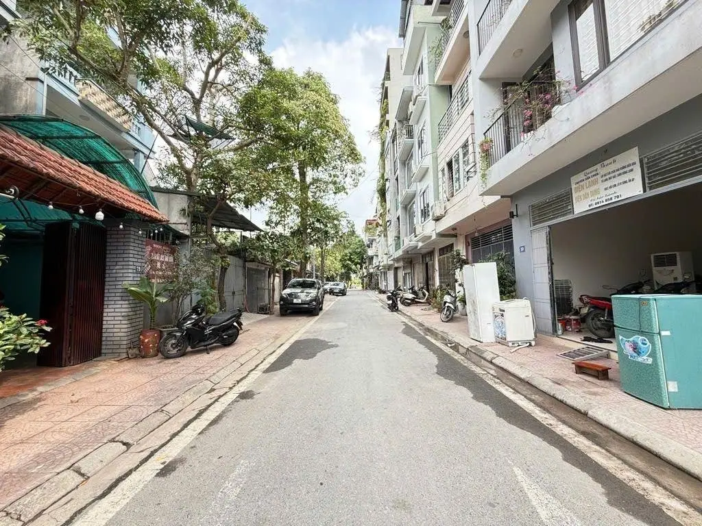 Biệt Thư Tư Đình - Cổ Linh, lô góc, 135m2, MT 7m, gara ô tô, đầu tư, KD chỉ 22.6 tỷ, 0967182629