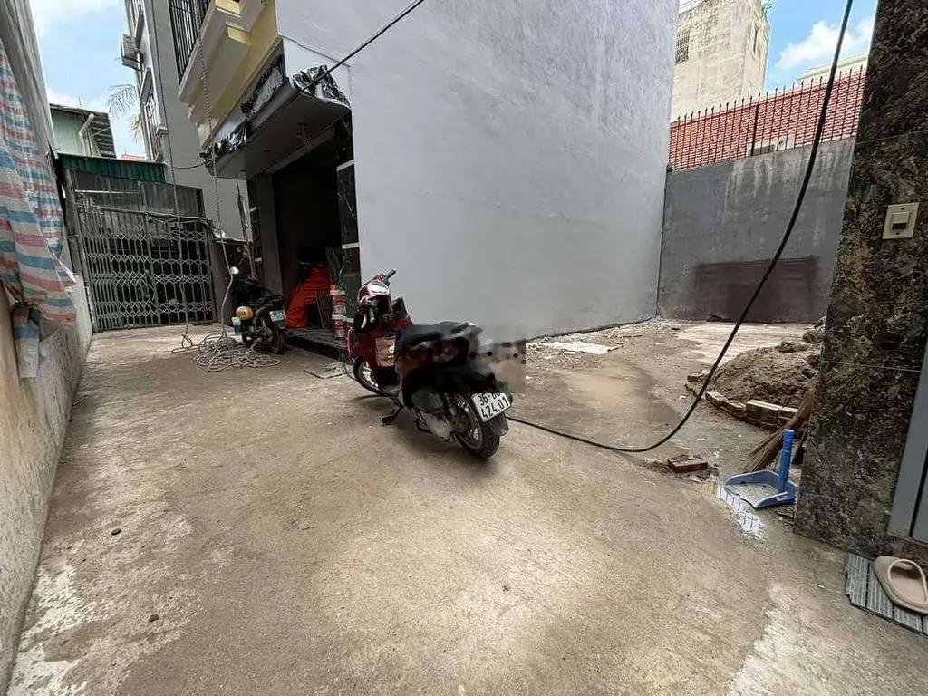 MẢNH ĐẤT VÀNG TRONG LÀNG ĐÔNG NGẠC 33M 3 TỶ