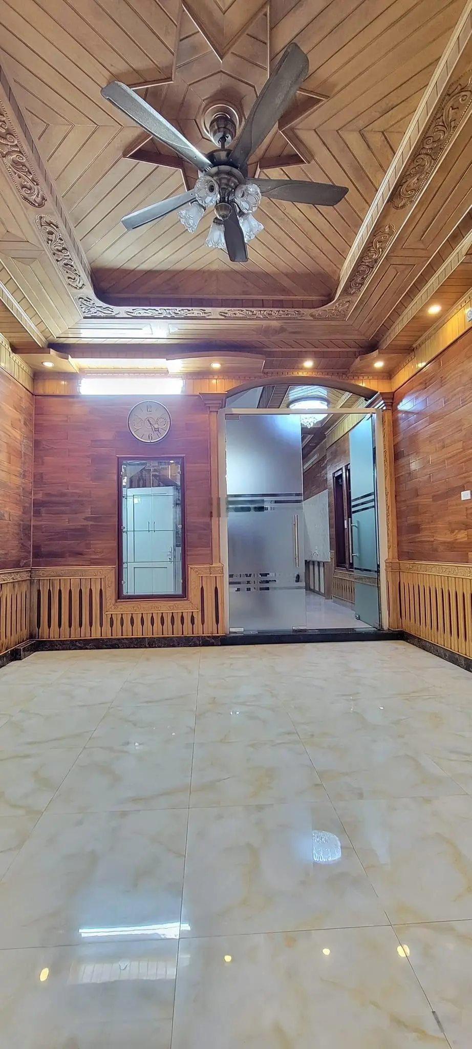 Bán nhà 4 tầng Liền Kề khu đô thị Văn Quán,Hà Đông,68m2,mặt tiền 4.7m,nội thất mê ly,ở ngay.